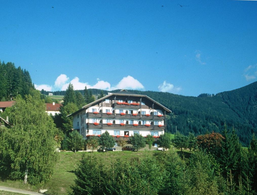 Alpenhotel Ozon Wolfgruber Wolfsberg Buitenkant foto